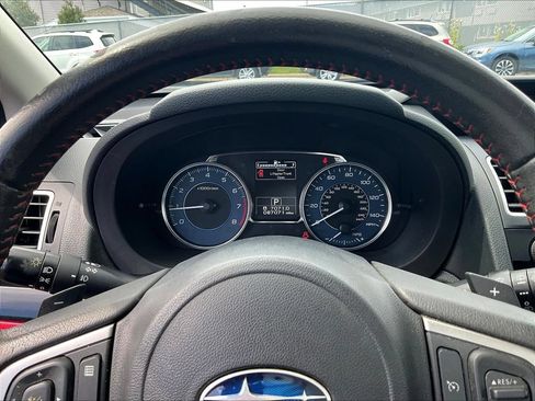 Used 2016 Subaru Crosstrek 2.0i Premium w/ Special Edition AWD/4WD image 12