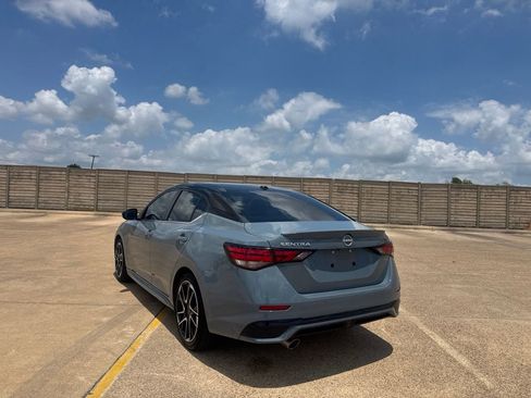 Certified 2024 Nissan Sentra SR w/ SR Premium Package FWD image 16