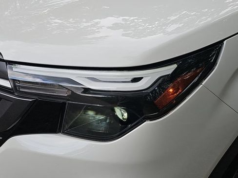 Certified 2026 Subaru Forester Premium AWD/4WD image 27