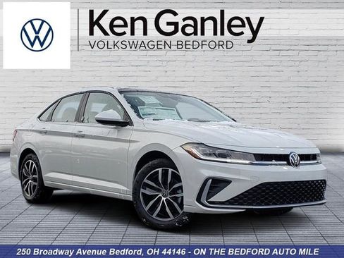 New 2026 Volkswagen Jetta SE FWD image 1
