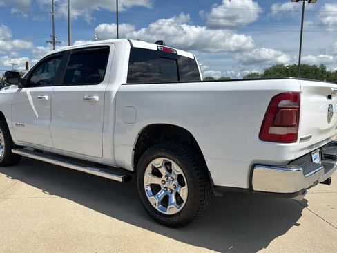 Used 2019 RAM 1500 Big Horn AWD/4WD image 12
