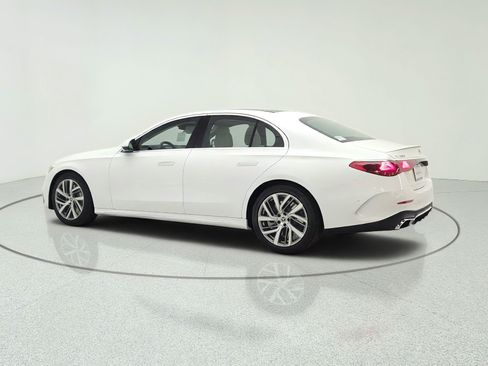 New 2027 Mercedes-Benz E 450 4MATIC Sedan image 7