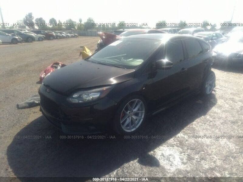 Used 2014 Ford Focus ST w/ Equipment Group 202A FWD image 13