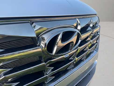 Used 2024 Hyundai Tucson Limited AWD/4WD image 13