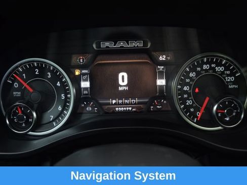 Used 2023 RAM 1500 Laramie AWD/4WD image 3