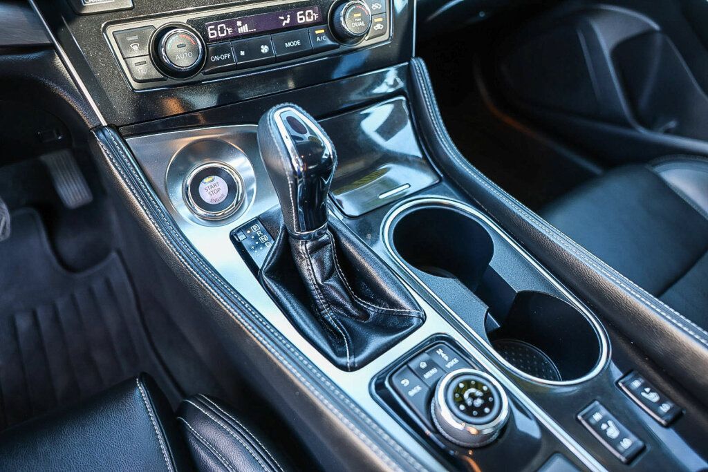 Used 2018 Nissan Maxima 3.5 SL FWD image 12