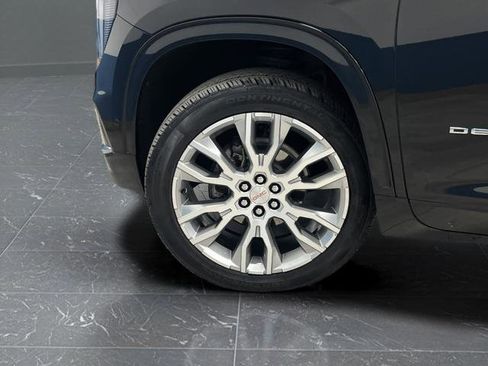 Used 2024 GMC Acadia Denali w/ Super Cruise Package image 39