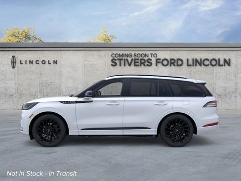 New 2026 Lincoln Aviator Reserve image 4