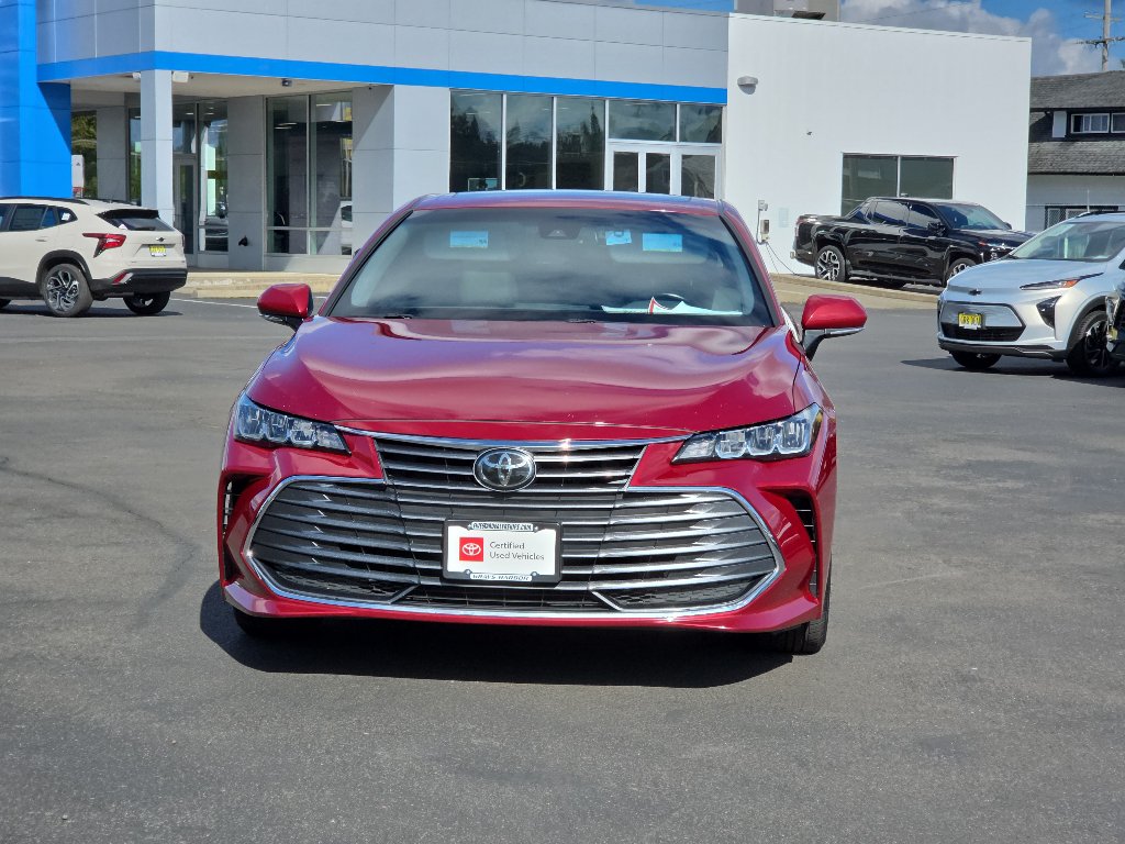 Certified 2021 Toyota Avalon XLE w/ Moonroof Package AWD/4WD image 3