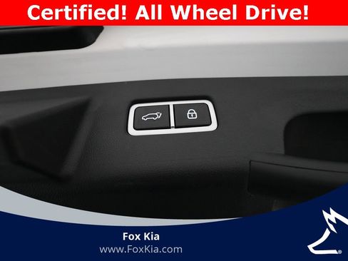 Certified 2023 Kia Sorento SX image 15