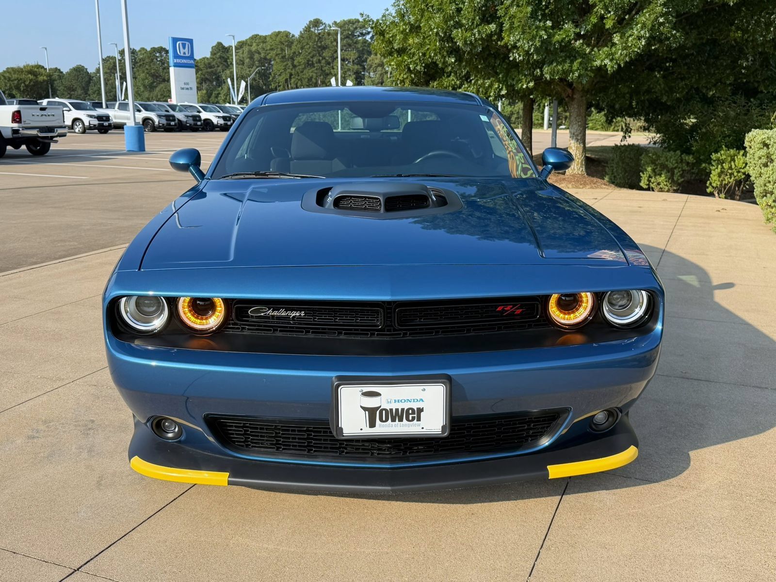 Used 2022 Dodge Challenger R/T w/ Shaker Package RWD image 2