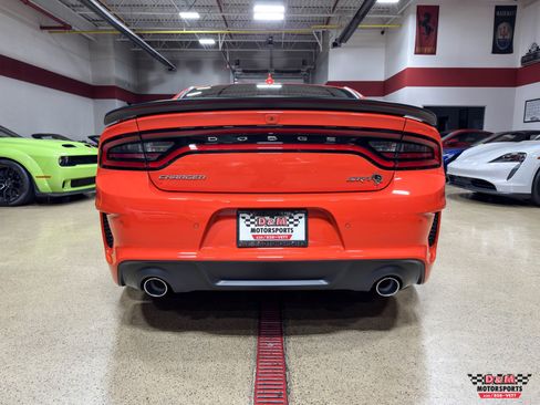 Used 2023 Dodge Charger SRT Hellcat image 4