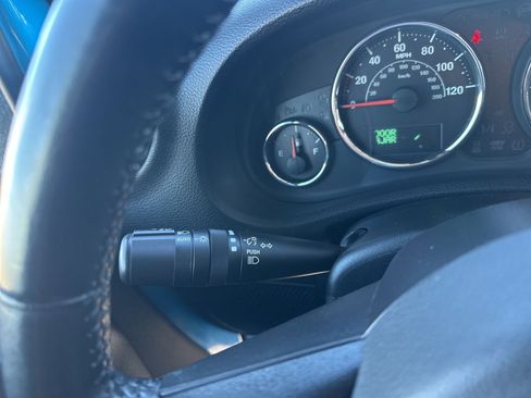 Used 2018 Jeep Wrangler Unlimited Rubicon w/ Cold Weather Group AWD/4WD image 49