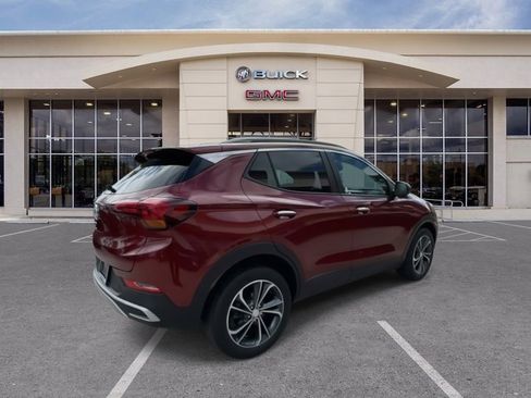 Certified 2022 Buick Encore GX Select image 14