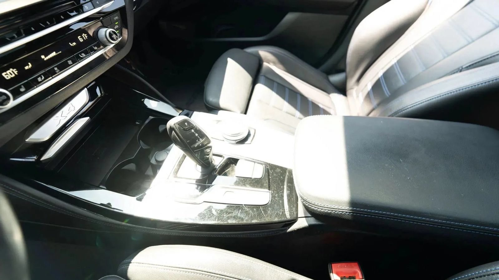 Used 2019 BMW X4 xDrive30i w/ Executive Package AWD/4WD image 40