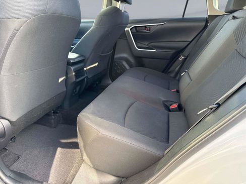 Used 2019 Toyota RAV4 LE w/ All Weather Liner Package AWD/4WD image 12