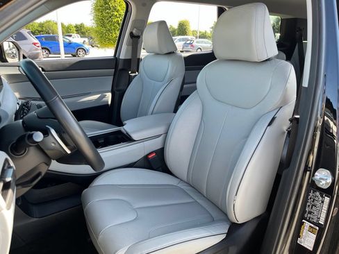 Used 2025 Hyundai Palisade SEL FWD image 22