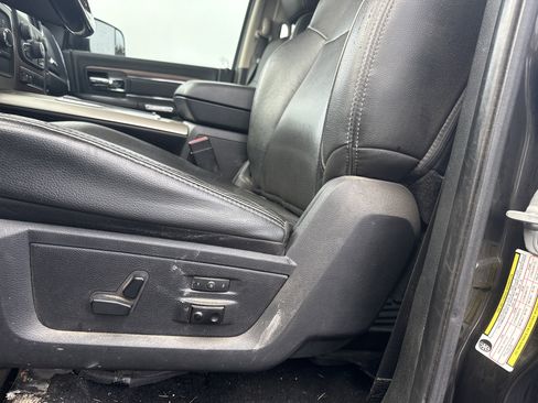 Used 2013 RAM 3500 Laramie image 20