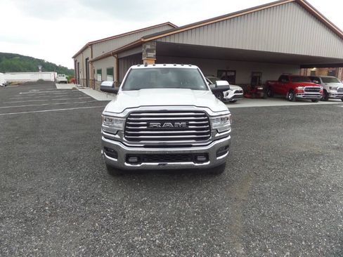 Used 2019 RAM 3500 Limited AWD/4WD image 2