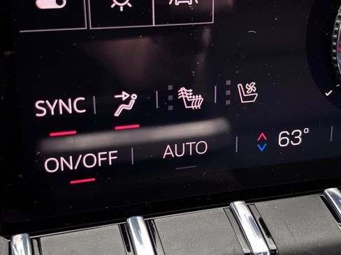 New 2026 GMC Terrain Elevation w/ Elevation Premium Package image 4