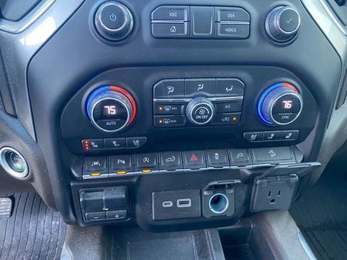 Used 2021 Chevrolet Silverado 1500 LTZ image 21