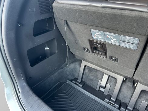 Used 2022 Kia Carnival SX FWD image 21