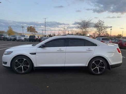 Used 2014 Ford Taurus SHO w/ Equipment Group 401A image 5