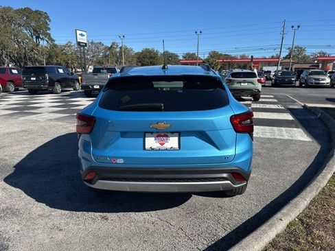 New 2026 Chevrolet Trax LT w/ Sunroof Package image 48