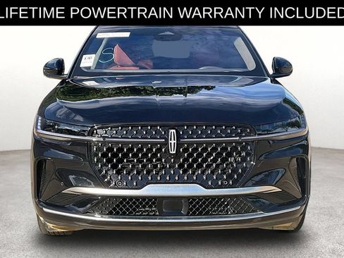 Used 2024 Lincoln Nautilus Black Label AWD/4WD image 4