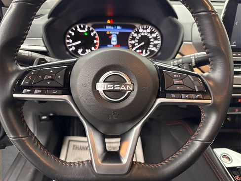 Used 2023 Nissan Altima 2.5 SR image 23