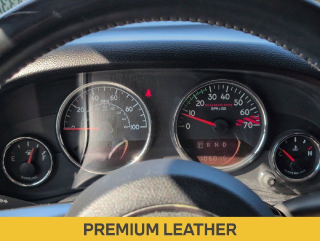 Used 2014 Jeep Wrangler Unlimited Rubicon AWD/4WD image 15