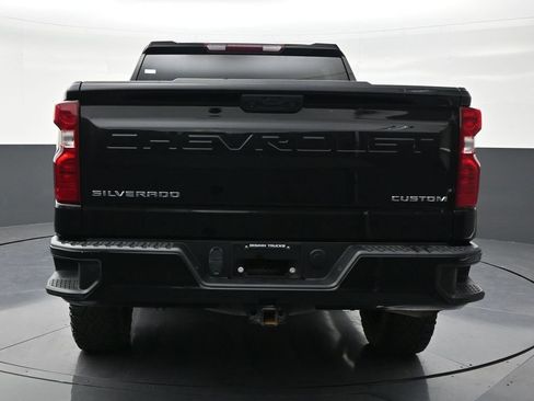 Used 2023 Chevrolet Silverado 1500 Custom Trail Boss AWD/4WD image 4