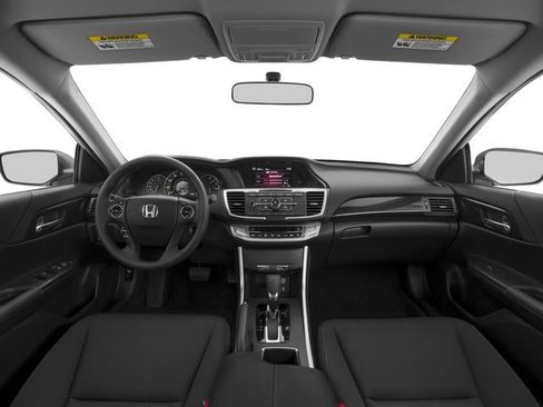 Used 2015 Honda Accord Sport image 8