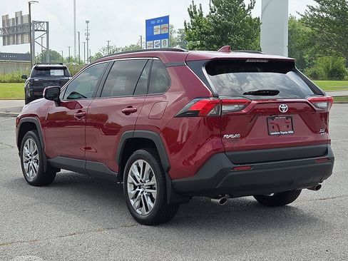 Used 2024 Toyota RAV4 XLE Premium AWD/4WD image 4