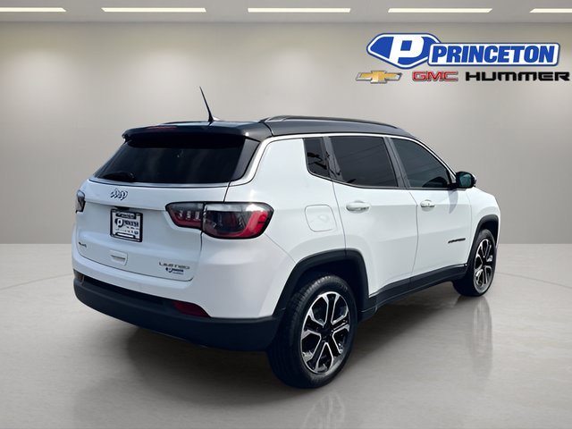 Used 2024 Jeep Compass Limited AWD/4WD image 7