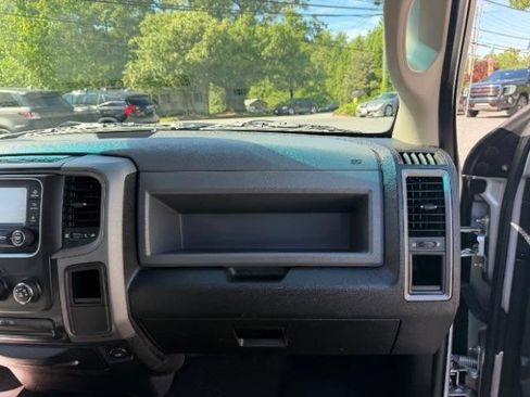 Used 2013 RAM 1500 Express AWD/4WD image 27