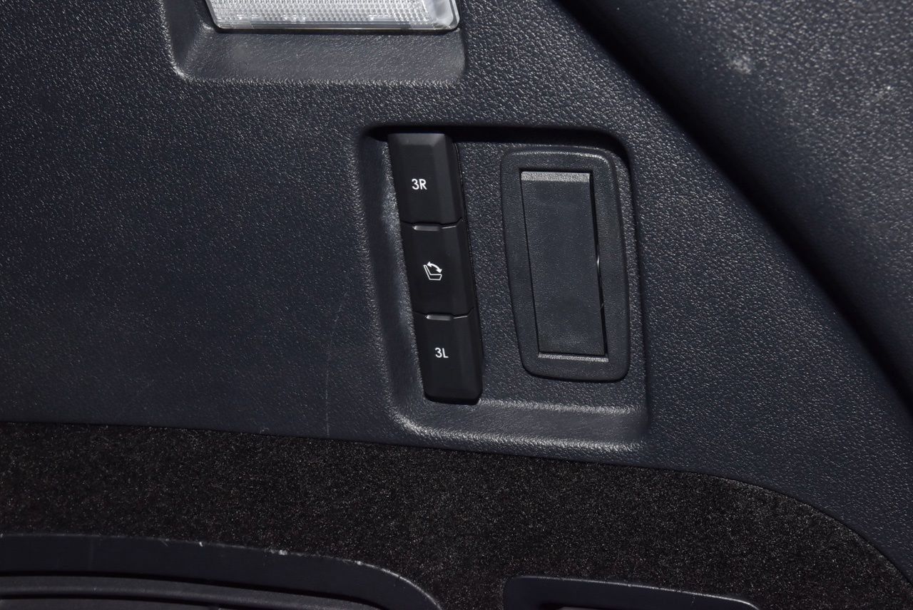 Certified 2026 Lincoln Aviator Reserve AWD/4WD image 39