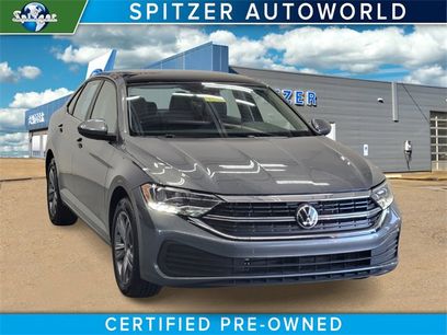 Used 2023 Volkswagen Jetta SE