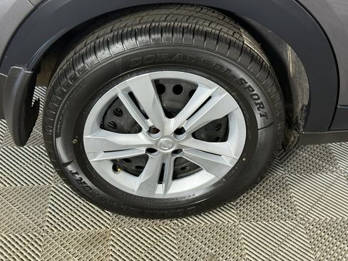 Used 2024 Nissan Kicks S w/ Interior Electronics Package image 10