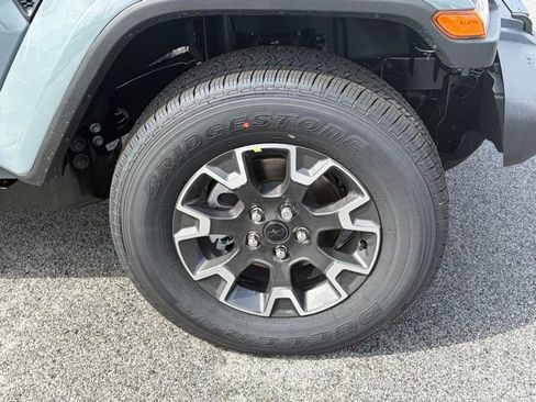 New 2026 Jeep Gladiator Sport image 11