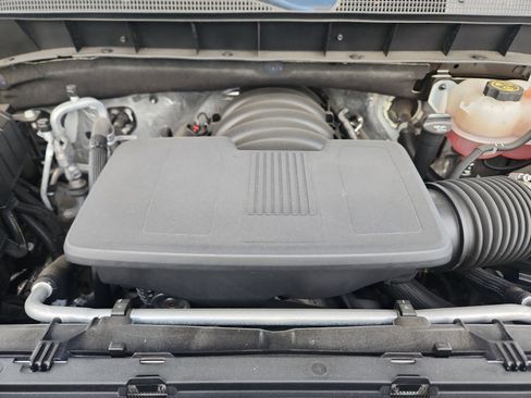 Used 2022 Chevrolet Silverado 1500 LT Trail Boss image 23