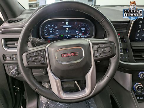 Used 2023 GMC Yukon SLT w/ SLT Luxury Package AWD/4WD image 19