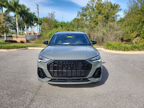 Certified 2025 Audi Q3 2.0T Premium Plus w/ Premium Plus Package image 2