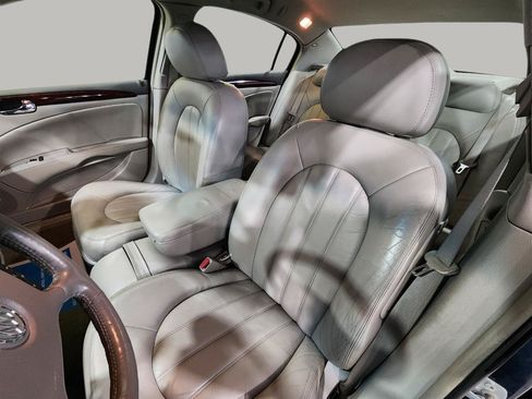 Used 2008 Buick Lucerne CXL w/ Ultra Confidence Package FWD image 14