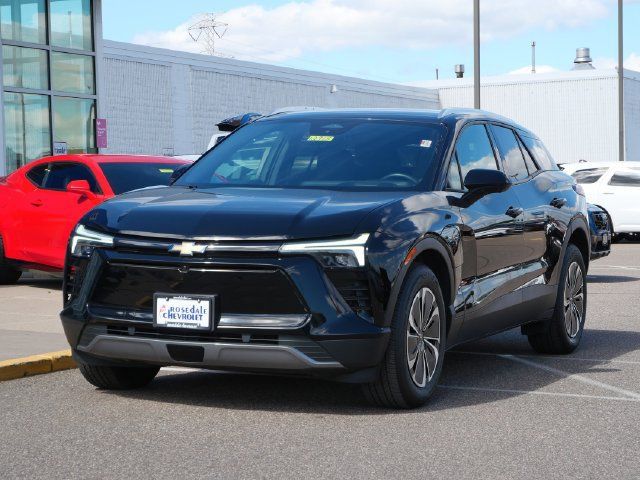 Used 2024 Chevrolet Blazer EV LT AWD/4WD image 3