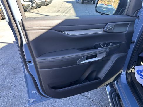 Used 2024 Ford Ranger Lariat image 8