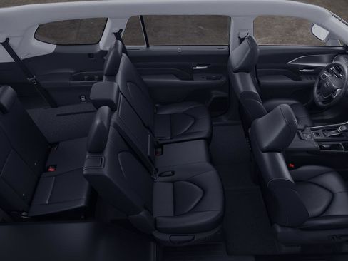 New 2026 Toyota Grand Highlander XLE image 22