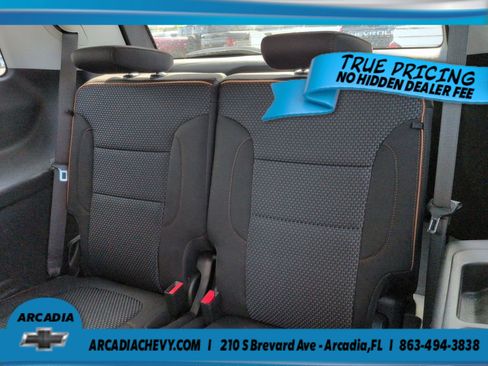 Used 2023 GMC Acadia AT4 AWD/4WD image 13