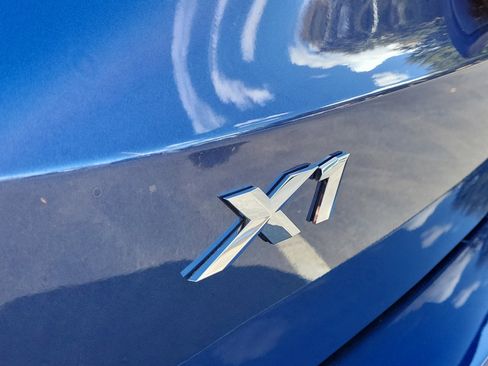 Used 2025 BMW X1 xDrive28i w/ Convenience Package image 5