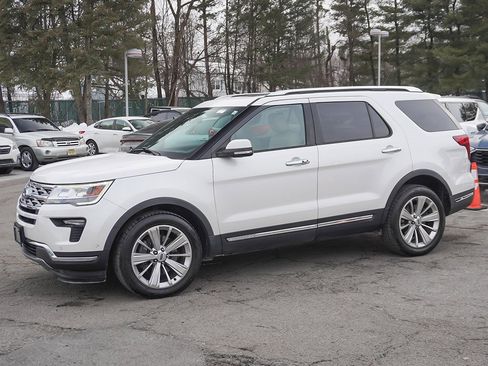 Used 2018 Ford Explorer Limited w/ Equipment Group 301A image 13